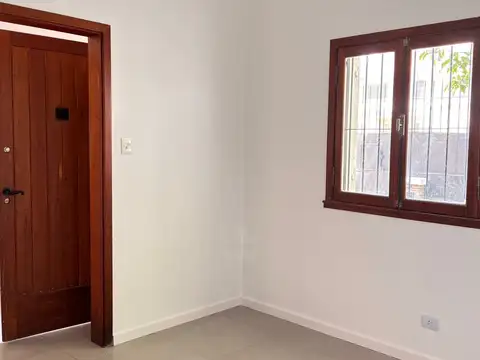 Casa en Alquiler en Florida Mitre/Este, $ 2.600.000