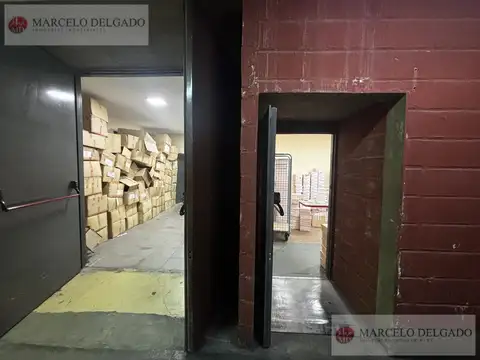 Depósito en  mini parque industrial  (centro industrial sur)