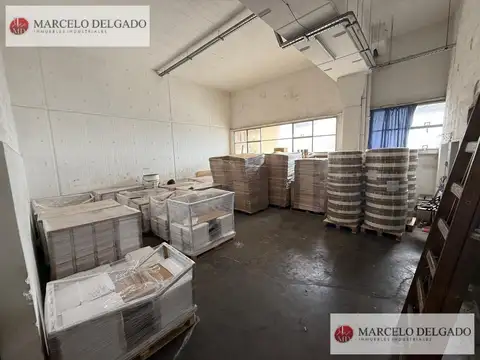 Depósito en  mini parque industrial  (centro industrial sur)