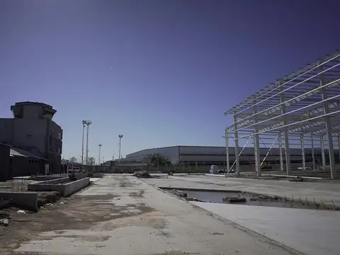 Depósito en Venta de 1100 m2 - Centro Industrial Don Torcuato