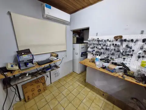 Local en Venta 35 años