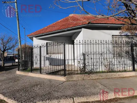 Apto a crédito hipotecario: Casa 3 dormitorios en Cipolletti B° Brentana