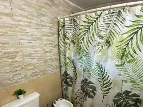 CASA EN VENTA DOS DORMITORIOS - PUEBLO ESTHER