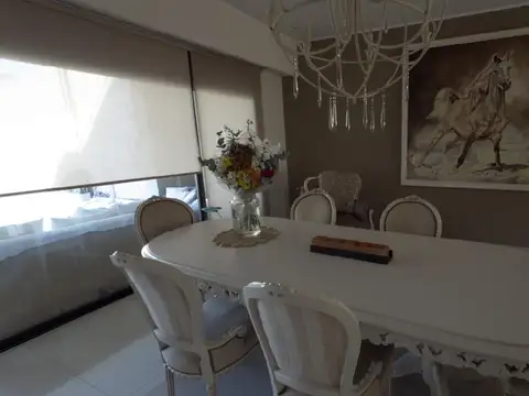 CASA EN VENTA CON EXCELENTE UBICACIÓN