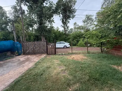 Casa en Alquiler en Francisco Alvarez, $ 450.000