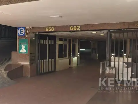 Cochera cubierta en venta ubicado en Microcentro