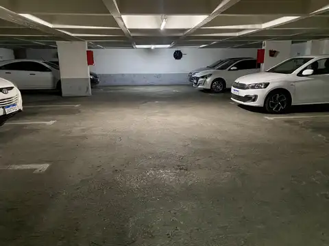 Cochera en venta en Microcentro