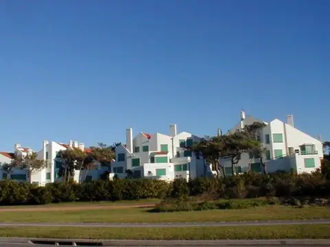 Departamento - ALQUILER_TEMPORAL - Uruguay, PLAYA BRAVA PUNTA DEL ESTE