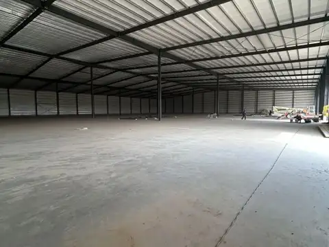 Ciudad Industria - Nave 1685m2 , Piso 0