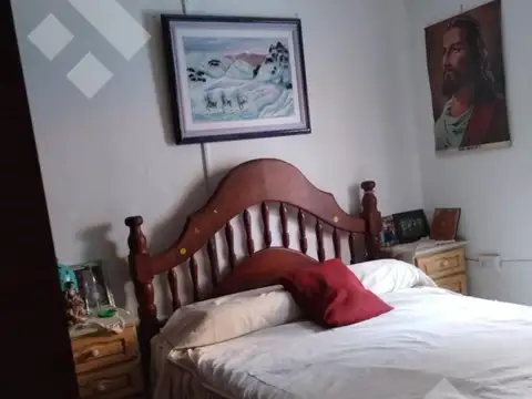 Casa en Alquiler con 1 cochera