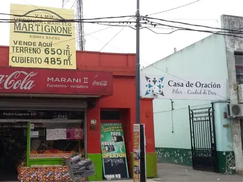 Local en Venta En Pilar Centro Zona Comercial