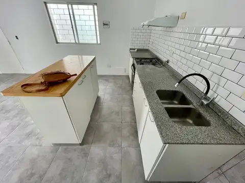 Depto Tipo Casa en Alquiler en Villa Martelli, $ 950.000