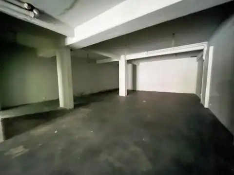 Av. San Juan 2400 - Local