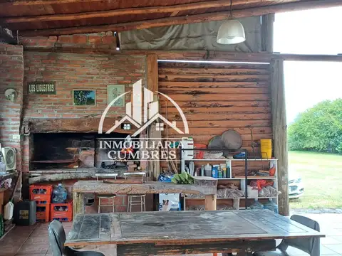 Casa en Venta con 3 cocheras