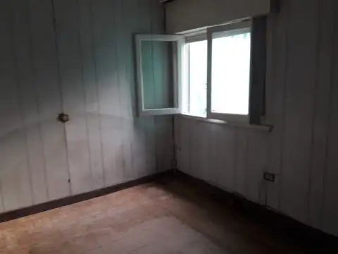 Casa en Venta en Moron Sur, USD 85.000