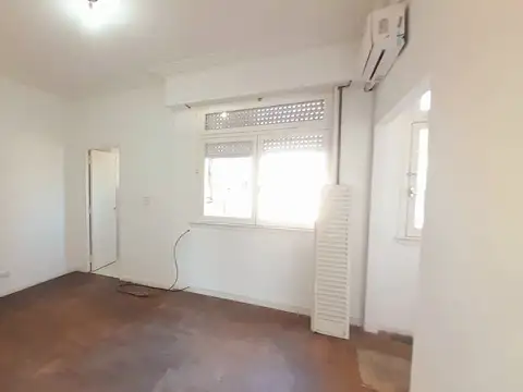 Boedo - Departamento Reciclado - 3 amb con balcón!