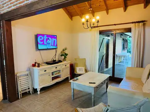 Casa en Venta en Carilo, USD 274.000
