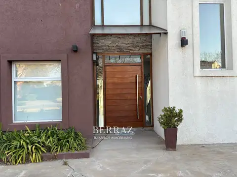 Casa venta 4 ambientes CC San Francisco Manzanares Pilar lote de 922 m2