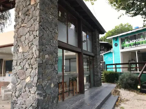 Local en Venta en Mar Azul