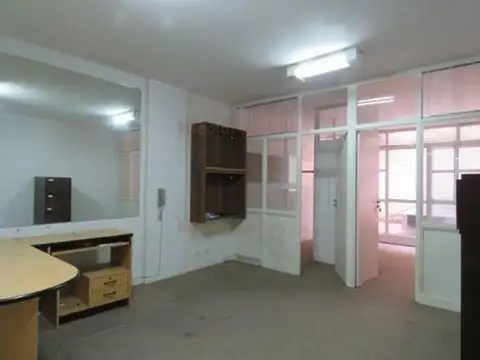 OFICINA EN VENTA CON  BAJAS EXPENSAS (Precio + cuotas)