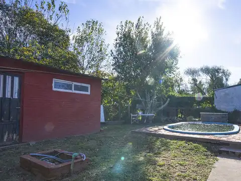Casa 3 ambientes con 1 baño