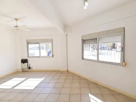 Lisandro de la Torre 700