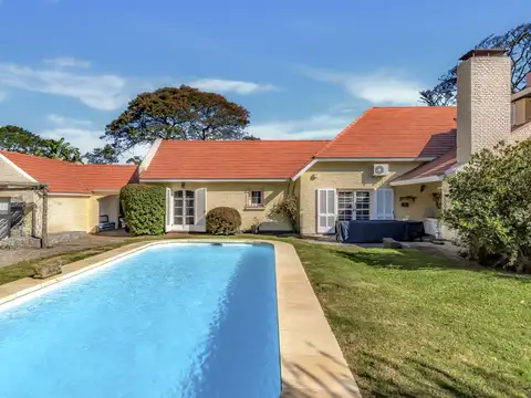 En venta casa en Punta del este Playa Mansa