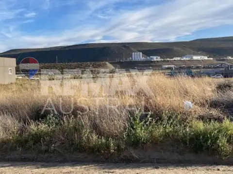 Terreno barrio Los Arenales