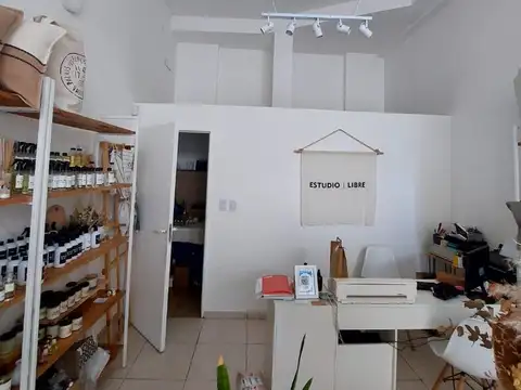 VENTA LOCAL CENTRO ALQUILADO