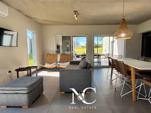 Casa en Venta en Costa Esmeralda, USD 215.000