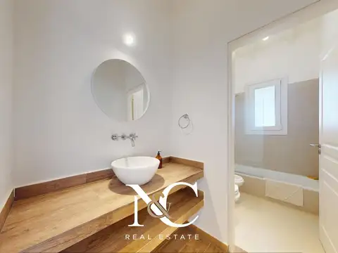 Casa en Venta en Costa Esmeralda, USD 400.000