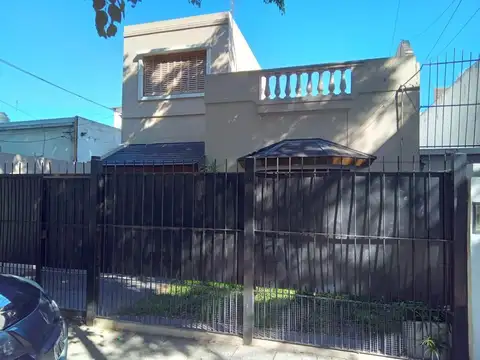 Espora e/ Heredia y Chacabuco