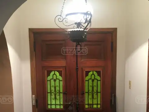 Casa 4 ambientes con 4 baños