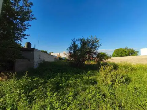 VENTA TERRENO SOBRE RUTA EN MALVINAS ARGENTINAS