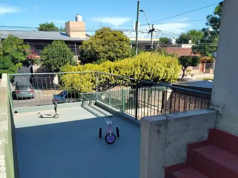 Depto Tipo Casa 3 ambientes con 1 baño