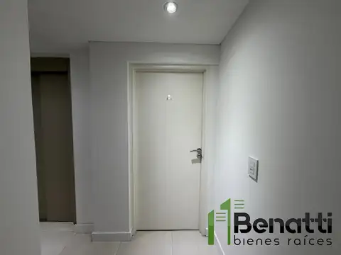 Oficina en Alquiler en Ramos Mejia, $ 800.000