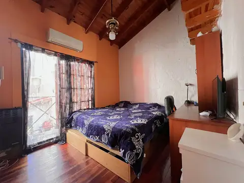 Depto Tipo Casa 4 ambientes con 1 baño