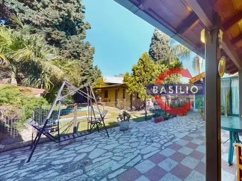 VENTA | GRAN CASA 4 AMBIENTES CON JARDÍN, PISCINA, QUINCHO Y PH INDEPENDIENTE EN VILLA ADELINA