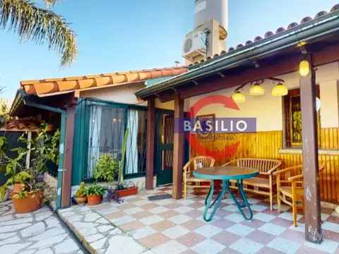 VENTA | GRAN CASA 4 AMBIENTES CON JARDÍN, PISCINA, QUINCHO Y PH INDEPENDIENTE EN VILLA ADELINA