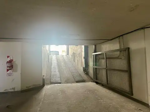 VENTA DE COCHERA EN CABALLITO