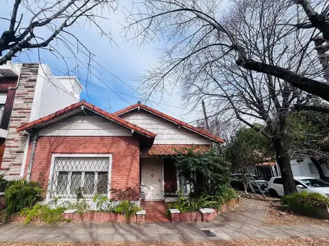 Casa en Venta en Castelar, USD 125.000