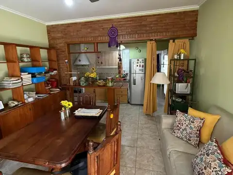 Depto Tipo Casa en Venta de 2 ambientes