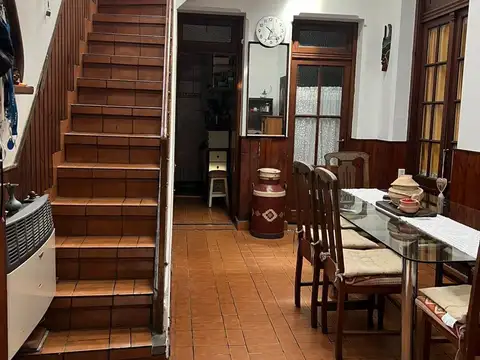 Depto Tipo Casa en Venta 56 años