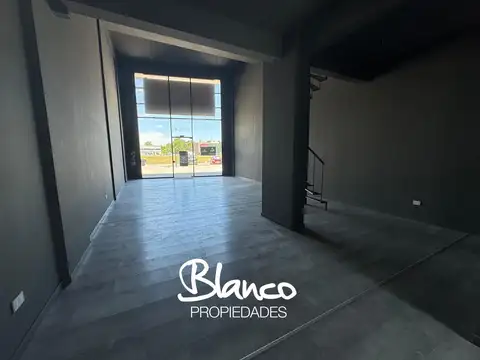 Local en Alquiler Sobre Panamericana en Legend Residences - Pilar