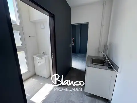 Legend Residences 100