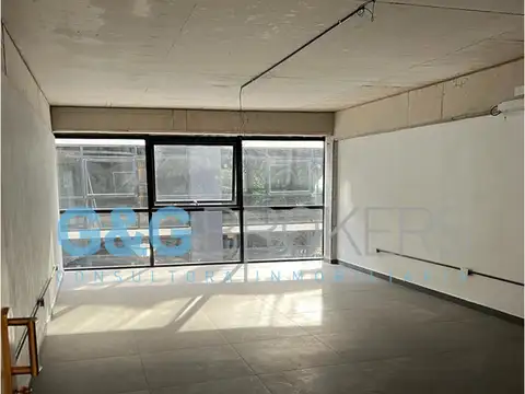 OFICINA EN VENTA - PQUE LELOIR