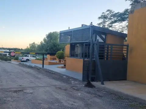Lote de 702m2. B° Privado Valle Parral. Marquesado