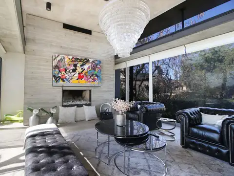 Casa en Venta al Oeste