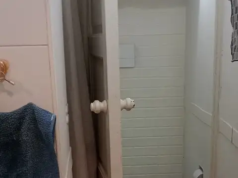 Local en Venta Via Púb.