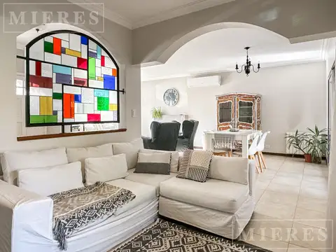 Casa en venta en La Escondida